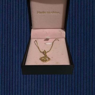 (Category: ) located in . Submitted by andapreloved_ (Listing ID 1456737313, Image 1). Description: .