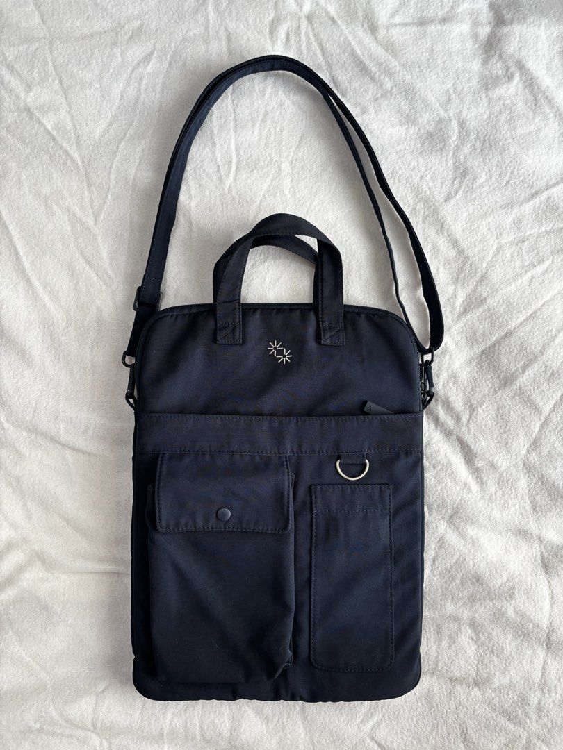 The Paper Bunny Utility Laptop Bag 15” (Category: Laptop Bags & Sleeves) located in Batangas. Submitted by evanjelly (Listing ID 1456665168, Image 1). Description: Lightly used, needs cleaning Slight chipping in hardware (see pic) Retail price is P3600 📍 Lipa, Batangas.