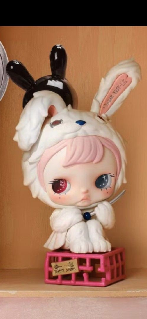 Tinytiny sweetness inspector (Category: Other Merchandise) located in Singapore. Submitted by tiaktiak1 (Listing ID 1456777973, Image 1). Description: Bnif sweetness inspector at $20 or trade with syrup jar only interested pm meeting central.