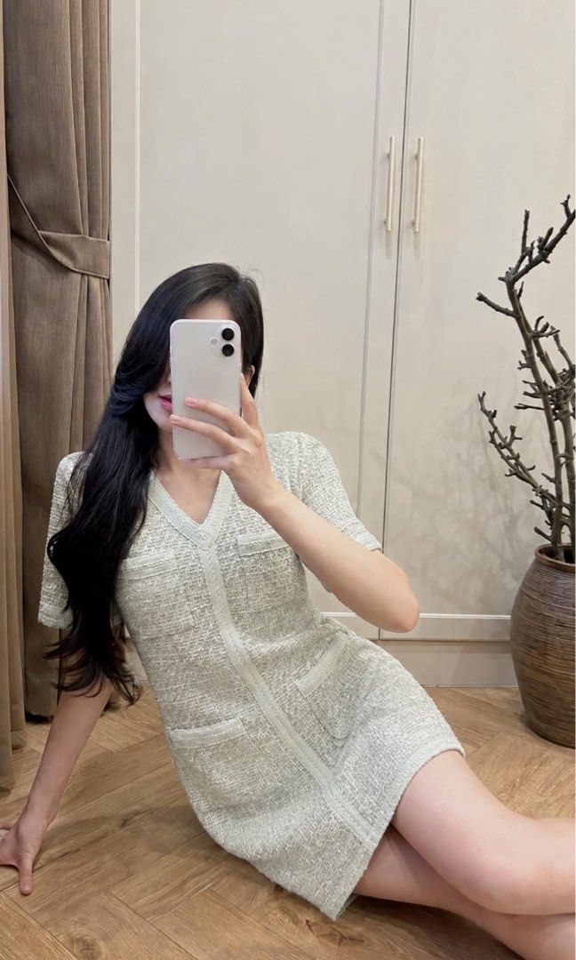 Tweed shirt dress (Category: Dresses) located in Manila. Submitted by from_elle (Listing ID 1456657988, Image 2). Description: Worn twice only Small.