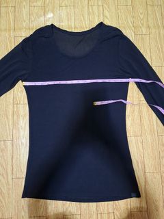 (Category: ) located in . Submitted by petiteprettyboutiquev2 (Listing ID 1456717280, Image 1). Description: .
