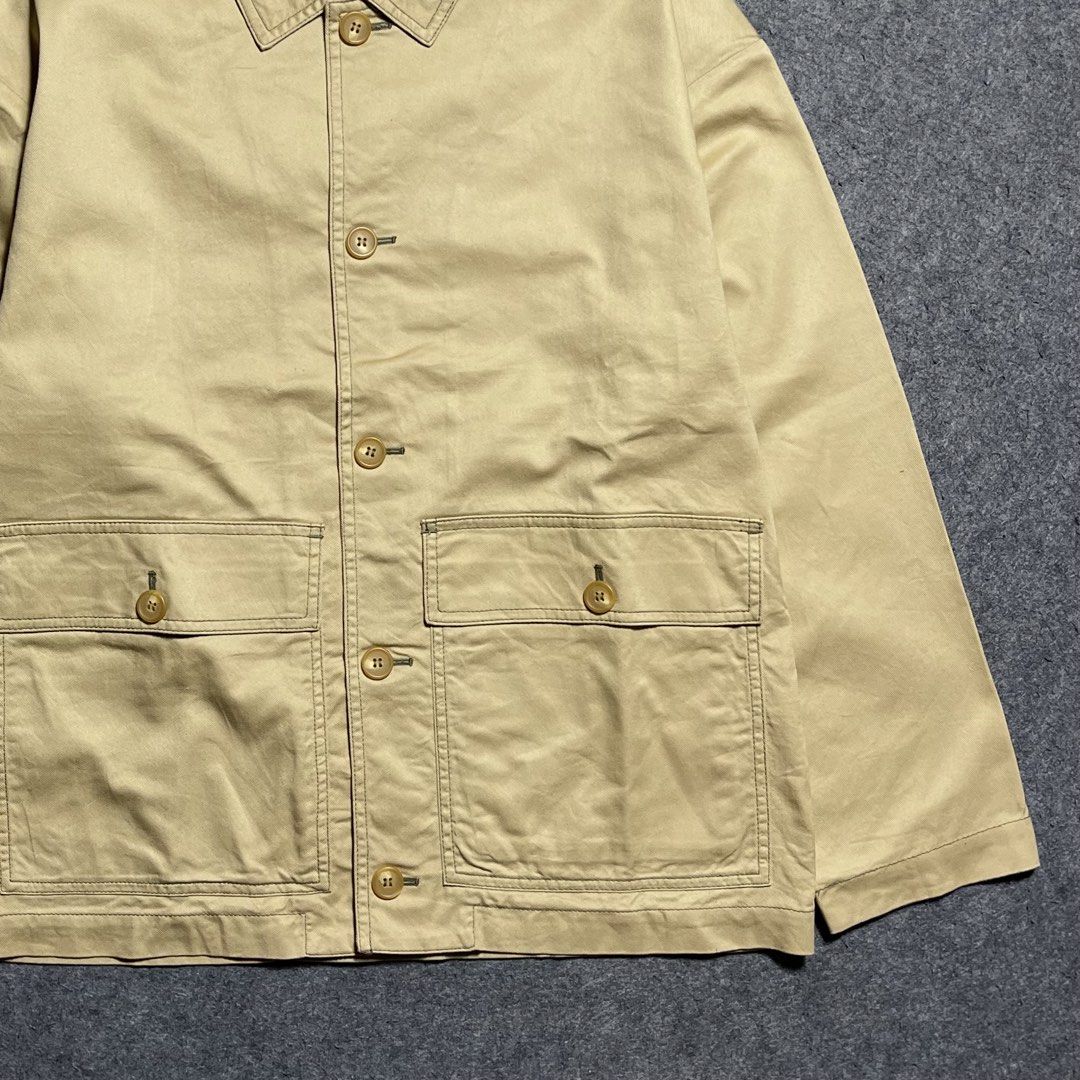 Uniqlo x MARNI Khaki Oversized Utility Jacket (Category: Coats, Jackets and Outerwear) located in Zamboanga. Submitted by rag_20 (Listing ID 1456772128, Image 3). Description: Uniqlo x MARNI Khaki Oversized Utility Jacket Released as part of the highly popular Spring/Summer 2022 collaborative collection between the Japanese retailer Uniqlo and the Italian luxury fashion house Marni, this outerwear piece puts a playful, structural spin on traditio