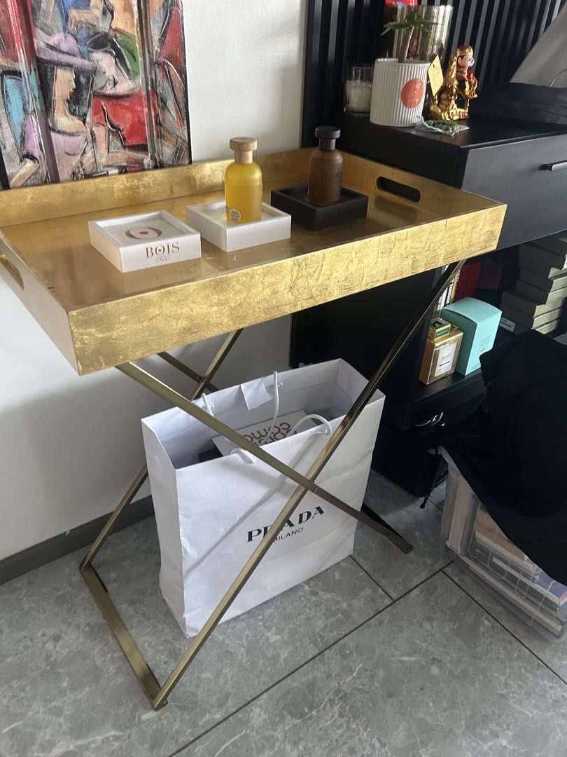 Used lightly West Elm folding table accent (Category: Tables & Sets) located in Pasig City. Submitted by imeldas (Listing ID 1456627659, Image 1). Description: Good as new Detachable too and folding legs Perfect for side table for drinks or side dishes for dinner parties Or accent in any room.