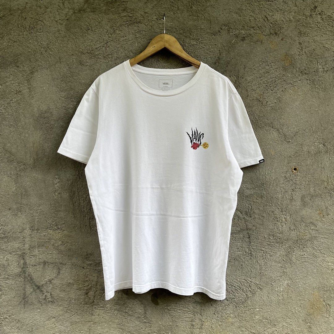 VANS OFF THE WALL (Category: Tshirts & Polo Shirts ) located in Manila. Submitted by flippinn (Listing ID 1456636500, Image 1). Description: XL 23W 29.5L Yellow stain, Need wash Lalamove or J&t Express + Shipping fee.