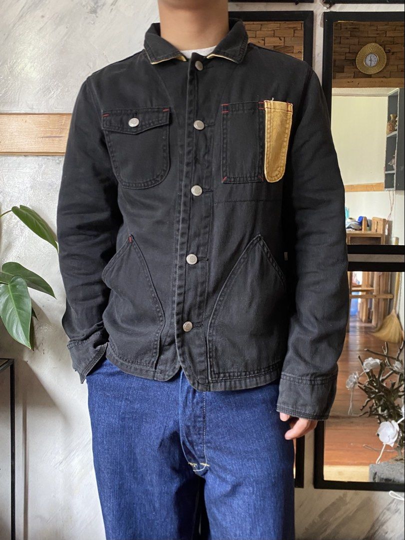 Vintage Ballow Rail Road Chore Work Jacket (Category: Coats, Jackets and Outerwear) located in Baguio. Submitted by archival.store (Listing ID 1456738059, Image 1). Description: Size tagged: Issue: Width:20 Length:25 Shoulder:17 Sleeve:24.