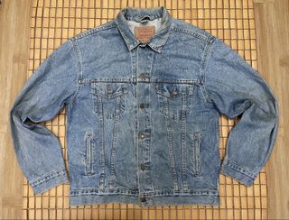(Category: ) located in . Submitted by krukstore (Listing ID 1456639111, Image 1). Description: .