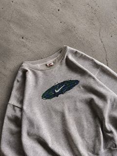 (Category: ) located in . Submitted by commonmwear (Listing ID 1456736522, Image 1). Description: .