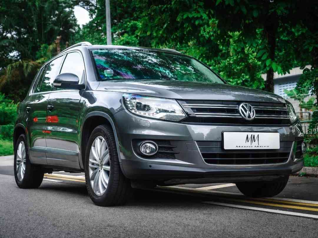 Volkswagen Tiguan 1.4 TSI DSG (A) (Category: Used Cars) located in Singapore. Submitted by monstermotors. (Listing ID 1456678319, Image 3). Description: Yes you saw it right! This is the lowest mileage unit you will ever see! Very well maintained! Low genuine mileage and a one family owned unit! Flexible loan options available! Arrange a viewing with us today! Sales Contact: Austin - tel:86666639 .