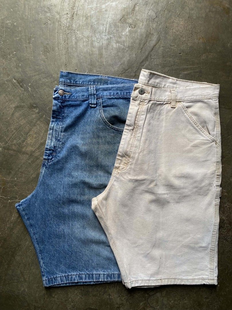 Wrangler carpenter jorts ( Aspack ) (Category: Shorts) located in Cabanatuan. Submitted by vivian_nicole_03 (Listing ID 1456660710, Image 2). Description: Look at the size on picture need wash.