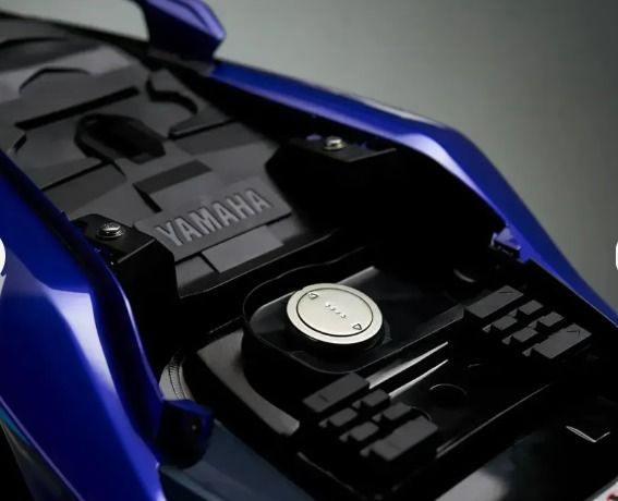 Yamaha Sniper 155 – Instant Approval, Low DP (Category: Motorbikes for Sale) located in Makati City. Submitted by salmon_moto (Listing ID 1456687131, Image 3). Description: "**Yamaha Sniper 155 – In Stock, Ready to Ride** Yamaha Sniper 155 is a sporty and performance-oriented underbone motorcycle built for dynamic riding and agile handling. It’s powered by a 155 cc liquid-cooled, fuel-injected engine with VVA (Variable Valve Actuation) and a smoo