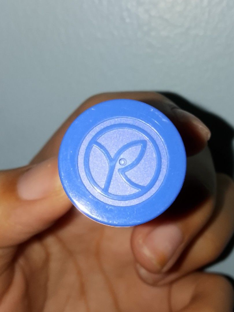 Yves Rocher Rouge Elixir Satin Lipstick - Shade 03 (Category: Makeup) located in Bacolod City. Submitted by beam_tori (Listing ID 1456732711, Image 3). Description: - bought in France - won't be using any time soon - BRAND NEW - MOP: Gcash - MOD: J&T.