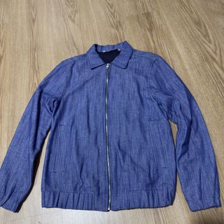 (Category: ) located in . Submitted by adamo.studio.outlet (Listing ID 1456694971, Image 1). Description: .