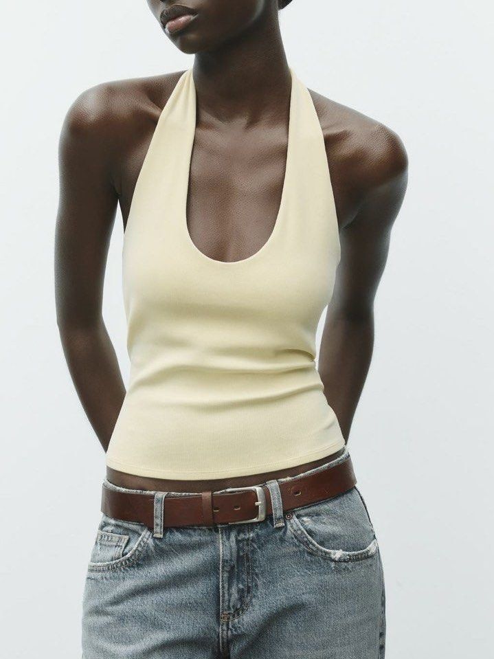 zara butter yellow halter top (Category: Sleeveless) located in Rizal. Submitted by z00vi (Listing ID 1456666199, Image 1). Description: - cut wash tag, but still with brand tag - bust area is double lined - small rip in front (sewn over already, see pics).