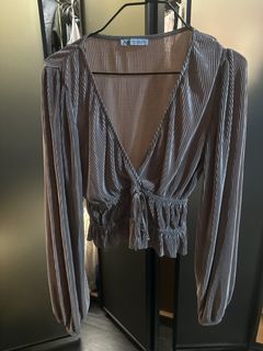 (Category: ) located in . Submitted by secondhandpicks (Listing ID 1456763499, Image 1). Description: .