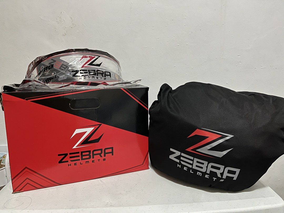 ZEBRA 767 Plain Modular Helmet (Pearl White) (Category: Helmets and other Riding Gears) located in Bansalan. Submitted by nvlltt (Listing ID 1456752858, Image 2). Description: Couple Helmet for sale‼️ ZEBRA 767 Plain Modular Helmet (Pearl White) Size Medium: 57-58cm Size Large: 59-60cm Description: * Modular Type Design (allows you to easily switch between an open-face and full-face mode) * ECE 22.05 * DOT Certified * Made of quality ABS shell * 