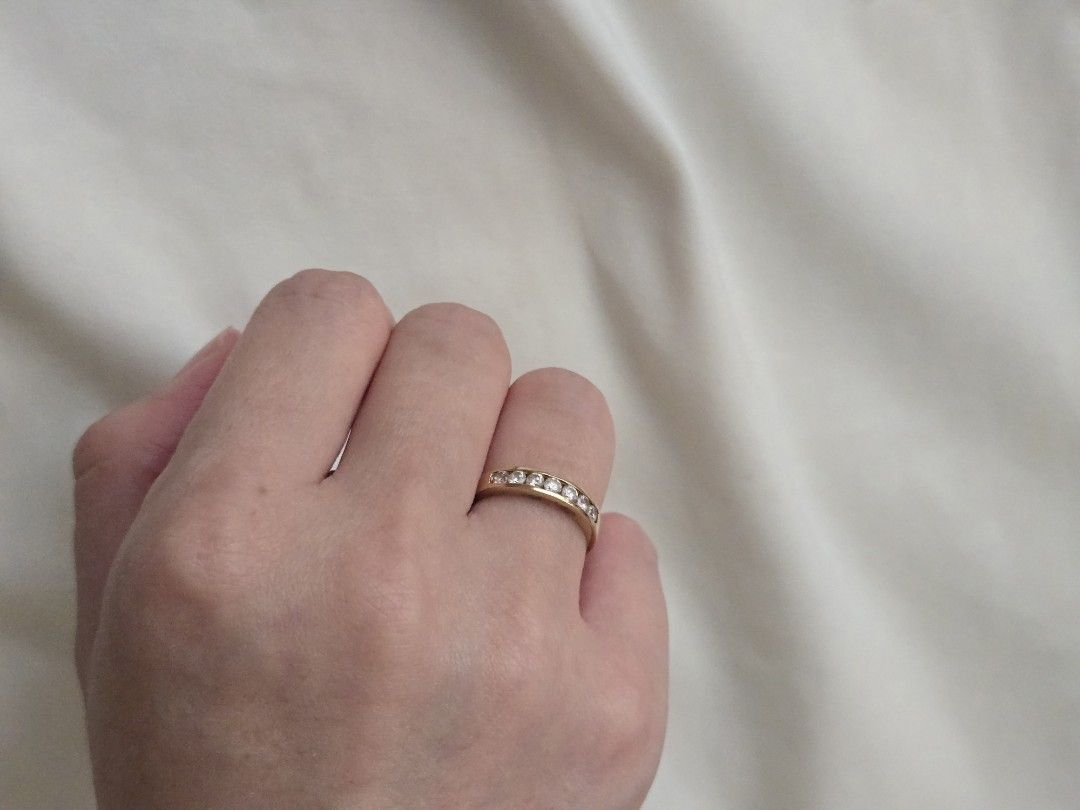 18K Gold Ring w/ Diamonds 2.0g (Pawnable) (Category: Rings) located in Manila. Submitted by helpmedeclutter___ (Listing ID 1456918340, Image 2). Description: - Classic 18K gold band ring - Features small diamonds set all around - Ideal for stacking or wearing on its own - A versatile, timeless piece - 2.0g weight - size US 6.5 / 17mm - Pawnable.