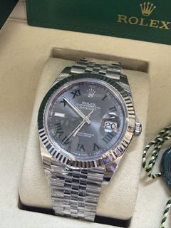 (Category: ) located in . Submitted by ajtswisswatches (Listing ID 1456833898, Image 1). Description: .