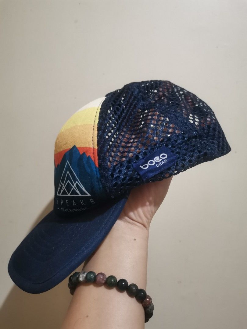5 peaks trail running cap (Category: Caps & Hats) located in Davao. Submitted by marcio17 (Listing ID 1456916523, Image 2). Description: Excellent Needwash Need Reshaped 450 freeshipping only.