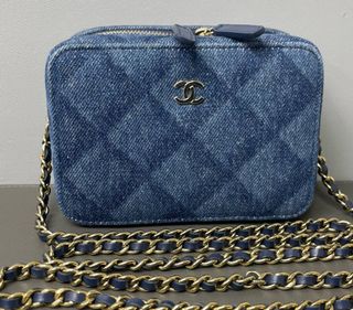 (Category: ) located in . Submitted by millen.outlet (Listing ID 1456928489, Image 1). Description: .
