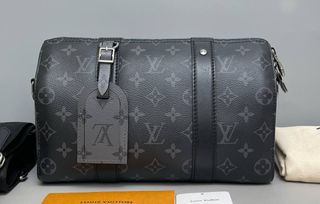 (Category: ) located in . Submitted by millenlavish_outlet (Listing ID 1456868225, Image 1). Description: .
