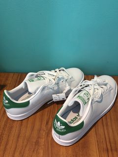 (Category: ) located in . Submitted by winnieee688 (Listing ID 1456813603, Image 1). Description: .