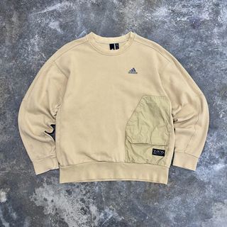 (Category: ) located in . Submitted by hoodklstore (Listing ID 1456856356, Image 1). Description: .