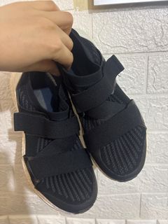 （分類：）位於 。 由 lammm.859 提交（商品編號 1456817538，圖片 1）。簡介： 。
