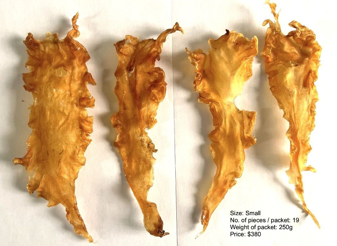 Arctic Fish Maw 北極花膠 (small) （分類：健康補充品 - 保健食品，飲料和補品）位於 Hong Kong。 由 noblestone.111c94 提交（商品編號 1456856007，圖片 2）。簡介： Premium Arctic Fish Maw – Deep Sea Collagen Booster 🐟✨ Sourced from the pristine, icy waters of the Arctic, this premium fish maw is naturally rich in collagen and low in fat. Perfect for nourishing double-boiled soups or braised dishes. ✅ Thick, meaty texture with minimal fishy smell ✅ Naturally sun-dried – No chemical additives ✅ 
