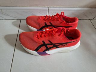 （分類：）位於 。 由 bee.bee.shopping 提交（商品編號 1456783512，圖片 1）。簡介： 。