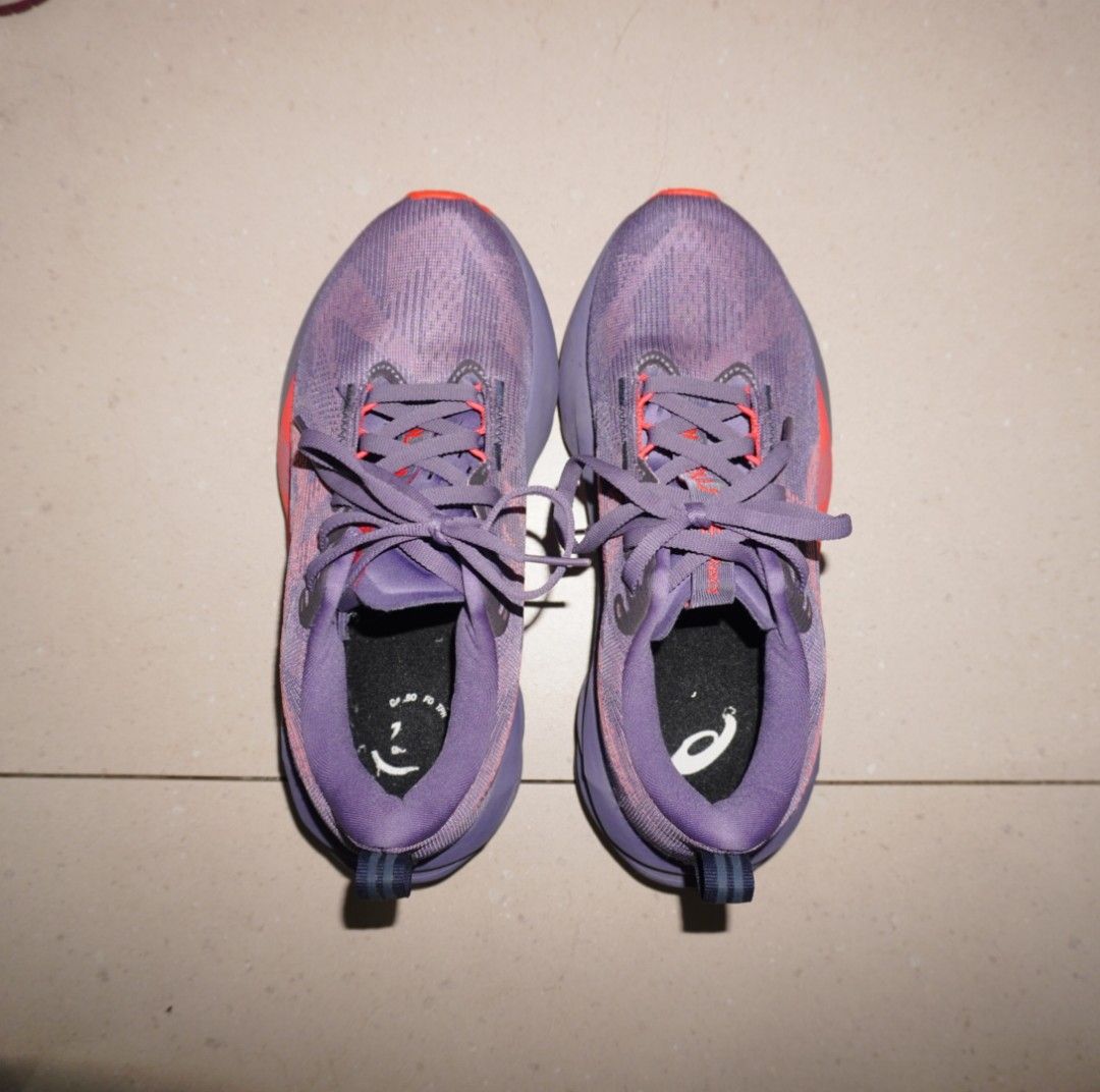 Asics Nova Blast for women sz 23eu (Category: Casual Shoes) located in Valenzuela. Submitted by ghughum (Listing ID 1456941038, Image 2). Description: small size pm.
