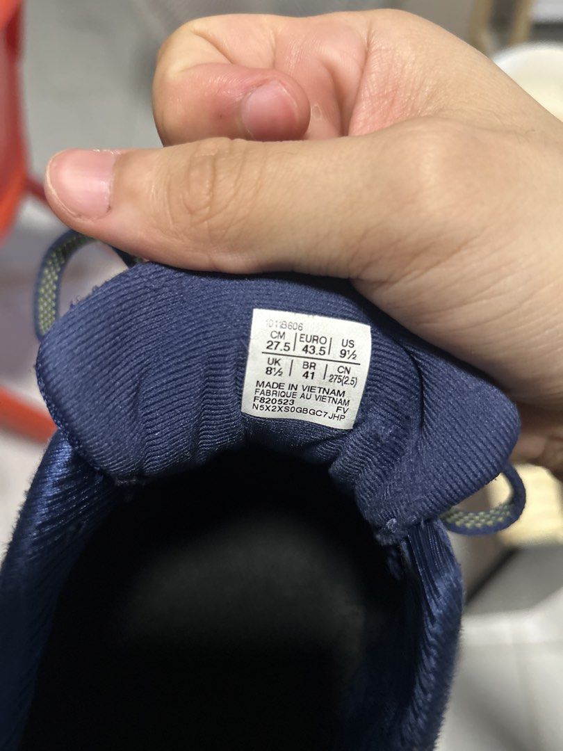 ASICS Trabuco Max 2 越野跑鞋 （分類：波鞋）位於 Hong Kong。 由 nobledragon_4ab89e 提交（商品編號 1456845546，圖片 3）。簡介： 呢對ASICS越野跑鞋，橙黃色漸變色好搶眼。鞋底有FF BLAST+技術，跑山好舒服。鞋面係透氣網布。著過幾次，仲好新淨。。