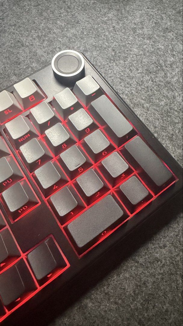 Aula F99 Pro Star Axis Tri Mode Side Carving (Category: Computer Keyboard) located in Quezon City. Submitted by mythriftdeals (Listing ID 1456843622, Image 3). Description: Creamy and Thocky Barely used Twice palang na charge..