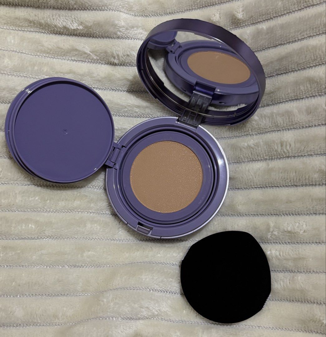 Auth Make up bundle (Category: Makeup) located in Baguio. Submitted by cloala (Listing ID 1456905827, Image 2). Description: Maybelline Super Stay Matte Max Cushion Foundation(shade:128)-SWATCHED ONLY Vice Co. Endlezz Dream Focus Foundation 10ml(shade:light neutral)-SWATCHED ONLY Maybelline Sky Tubes-Tubing Mascara-UNUSED iWhite Korea Facial Cream 65ml-SEALED/UNUSED ALL ARE 100% AUTHENTIC-BOUGHT FROM OFFICIAL STORES M-₱1,000.