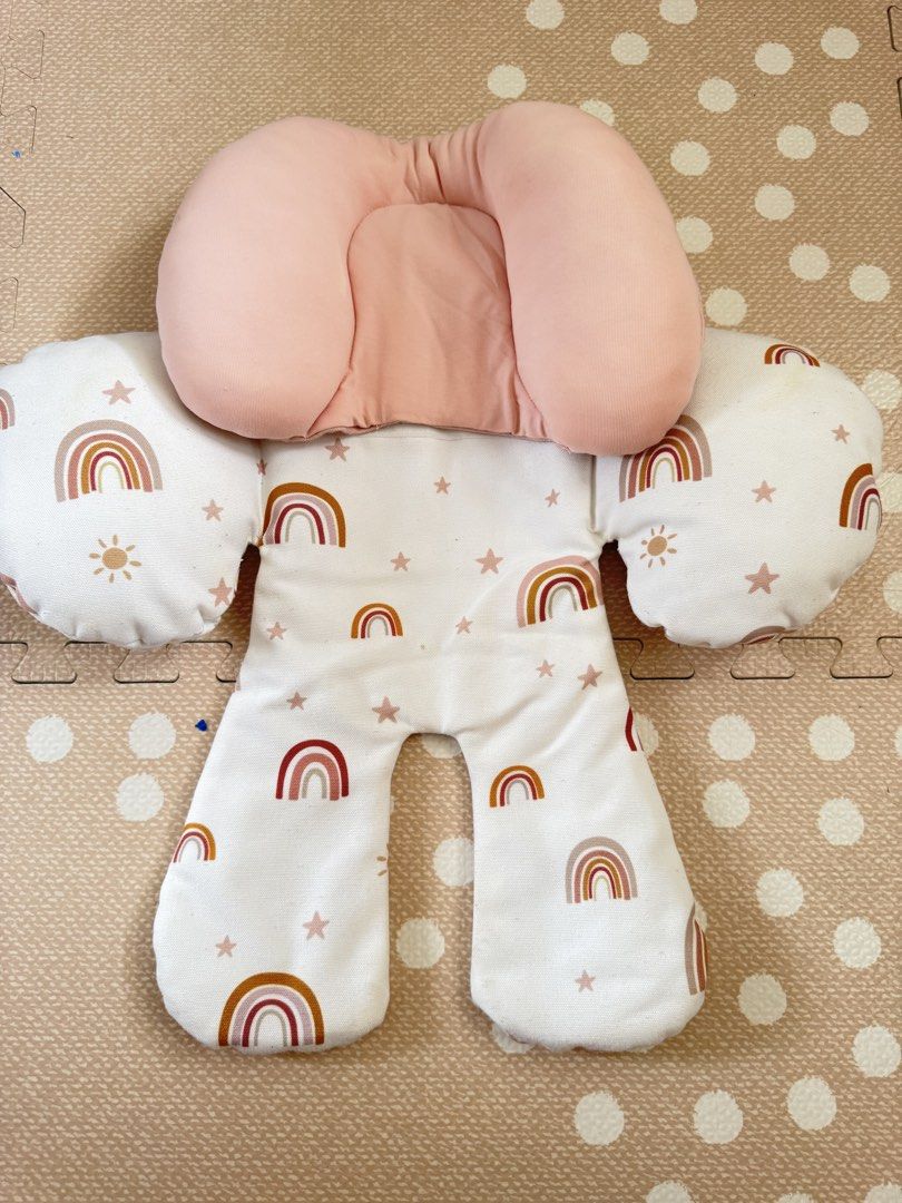 Baby Stroller Cushion (Category: Strollers) located in Quezon City. Submitted by shop__dnce (Listing ID 1456822208, Image 1). Description: In good condition, just needs washing.