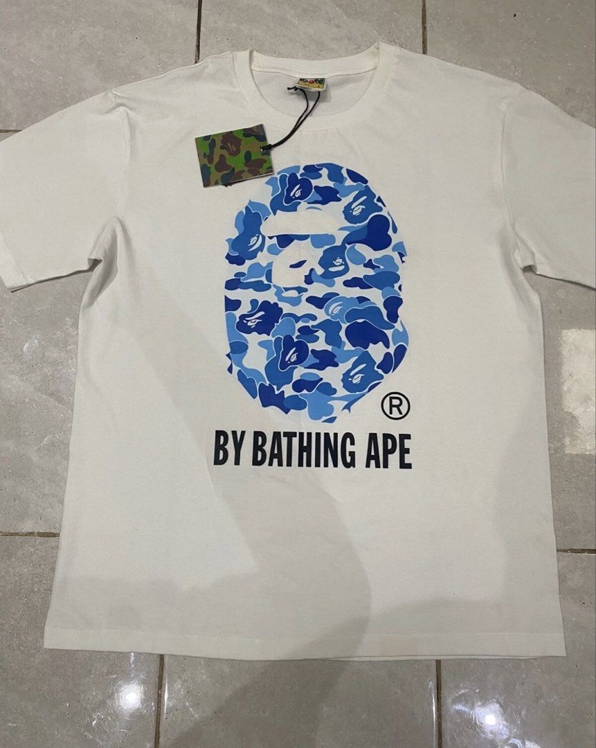Bape tee (Category: Tshirts & Polo Shirts) located in Singapore. Submitted by isaaccccc.1028 (Listing ID 1456817521, Image 1). Description: Bape t-shirt Pm if interested .