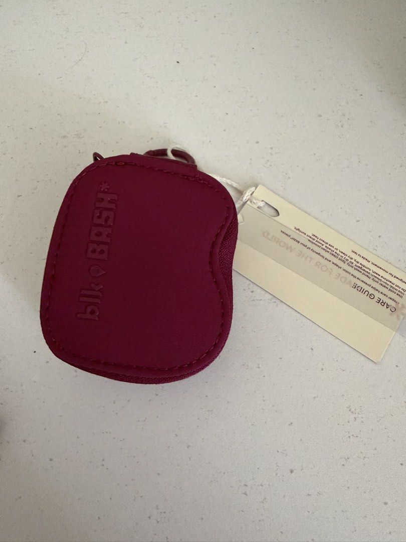 Bash x Blk B charm Jet Set (Category: Makeup) located in Lucena. Submitted by minimal_decluttering (Listing ID 1456843545, Image 2). Description: Onhand Brandnew Charm only .