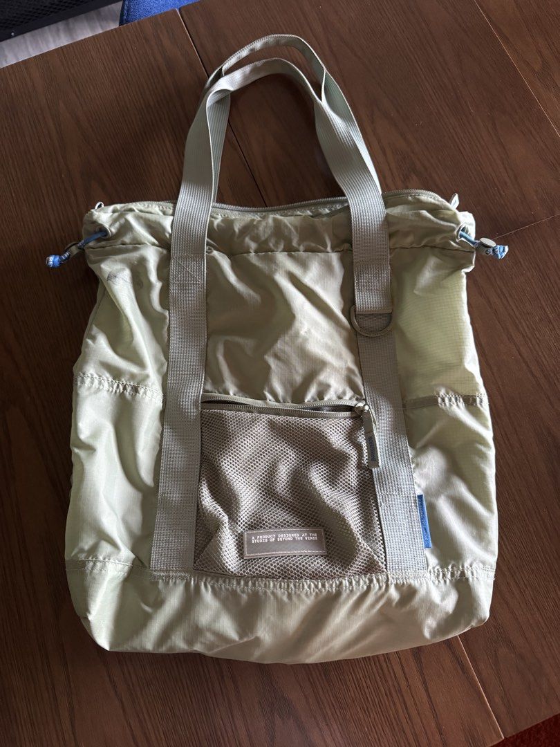 Beyond the vines parapack sage green (Category: Backpacks) located in Muntinlupa City. Submitted by pearlyshelles (Listing ID 1456836224, Image 1). Description: .