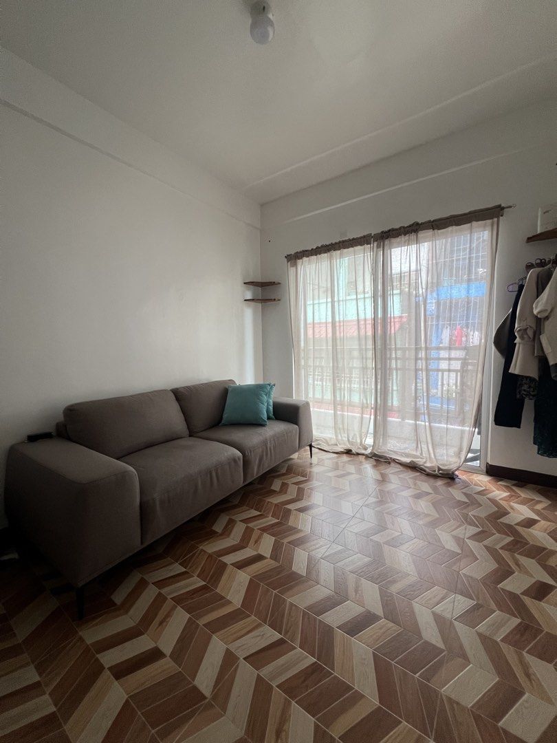 Sofa (Category: Sofas) located in Caloocan City. Submitted by selneg. (Listing ID 1456850774, Image 1). Description: Selling my big, comfortable sofa — approximately 2 meters long. - well Used but no issues - Big, spacious, and very comfortable - Looks and feels premium - Needs a good cleaning Selling because it’s not being used anymore Perfect for a living room if you’re looking for a large, cozy sofa at a good price. Serious buyers only..
