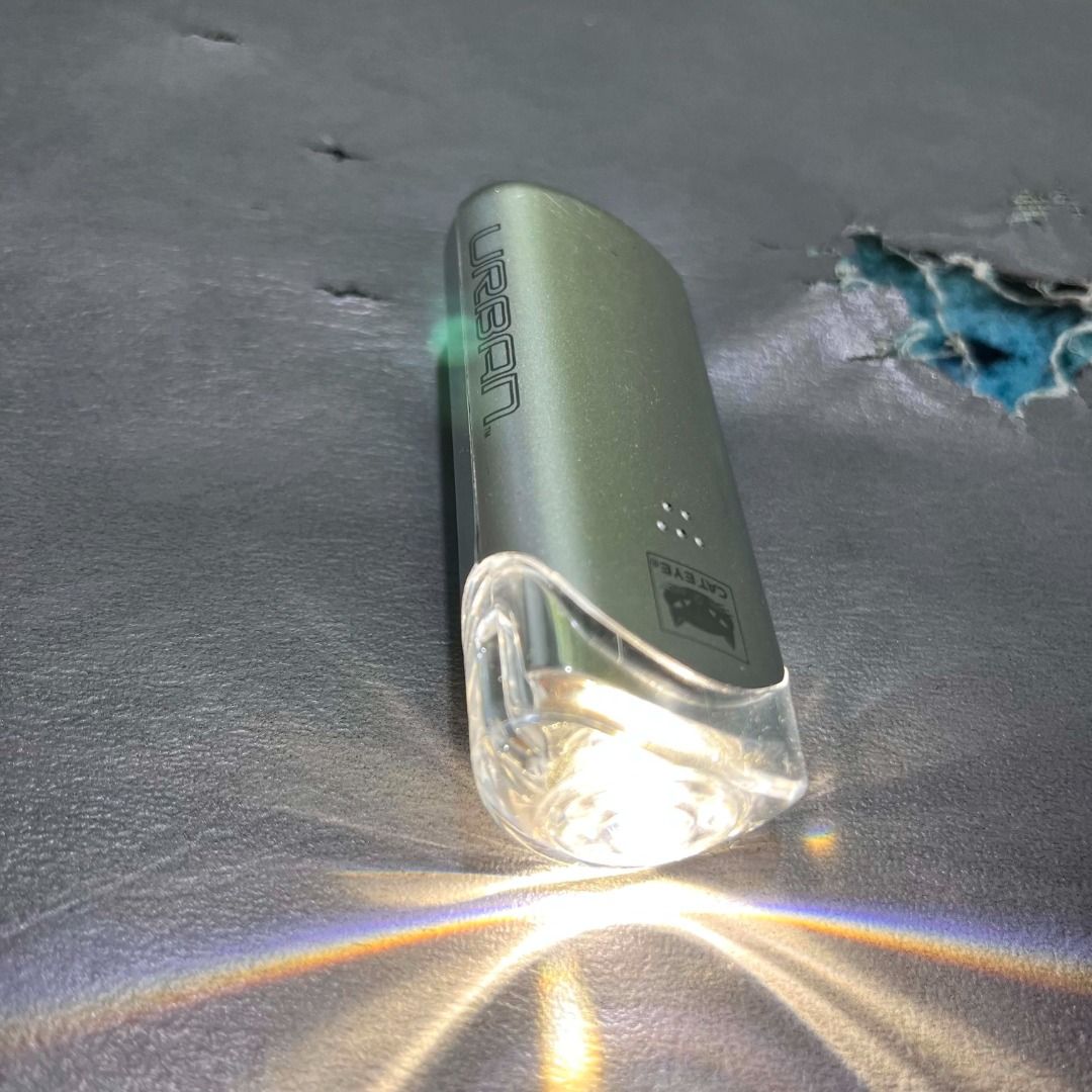 Bike Light Bundle (Both from Japan) (Category: Bicycles) located in Calamba. Submitted by ronan_rndms2026 (Listing ID 1456906995, Image 2). Description: Specs: Moon Meteor X Auto Pro - Max Output: 600 lumens - LED Type: 1 high-brightness LED - Battery: Rechargeable 1600 mAh Lithium-Ion (quick-replaceable) - Charging Time: Approx. 2.5 hours via Micro-USB - Dimensions: 88 x 30 x 29.5 mm - Weight: 85 g - Water Resistance: IPX4 (splash-proof) - Light