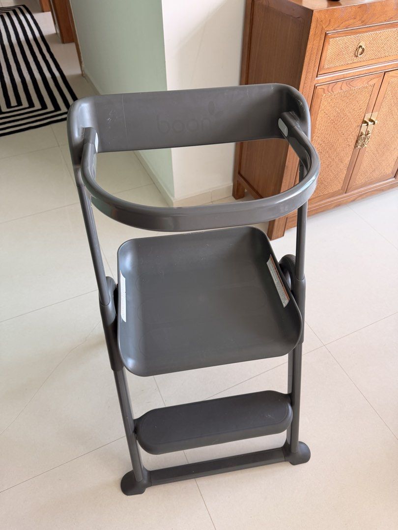 Boon learning tower (Category: Chairs) located in Singapore. Submitted by tinyturtle_31 (Listing ID 1456836679, Image 2). Description: Boon learning tower, barely used .