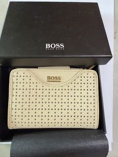 （分類：）位於 。 由 techfanrach 提交（商品編號 1456916302，圖片 1）。簡介： 。