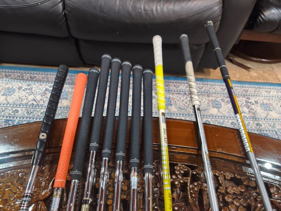 Callaway Apex Golf Set (Category: Golf) located in Paranaque City. Submitted by chips24 (Listing ID 1456795046, Image 3). Description: For Sale Callaway Set. °Callaway Apex steel shaft irons °Callaway X hot woods °Callaway Legacy driver °Oakley bag included for only 35.8k pick up Bf Paranaque free shipping within MM..