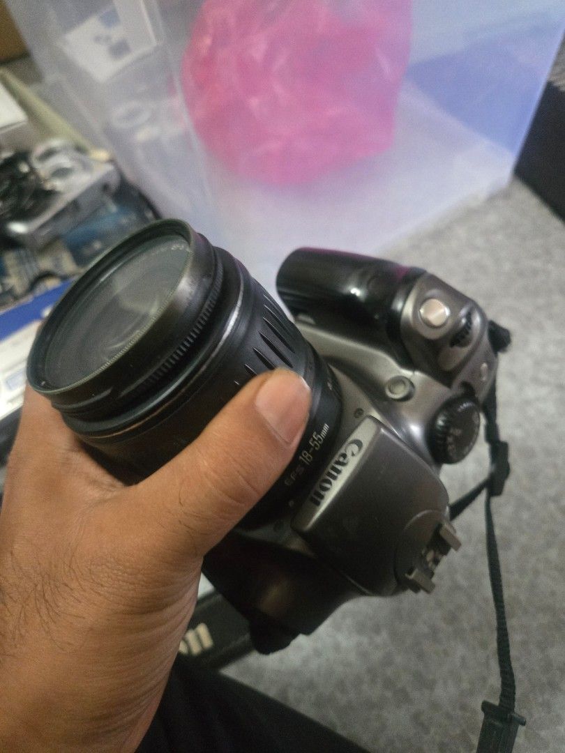 Canon EOS Camera (Category: Cameras) located in Ipoh. Submitted by fightbacktoschool (Listing ID 1456790412, Image 3). Description: untested no battery.