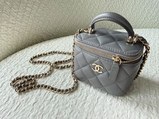 （分類：）位於 。 由 parislau.paris 提交（商品編號 1456850995，圖片 1）。簡介： 。