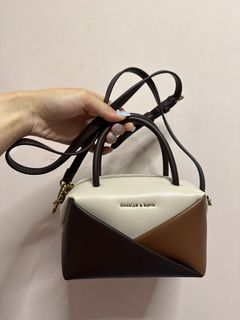 （分類：）位於 。 由 sallyng228 提交（商品編號 1456928627，圖片 1）。簡介： 。