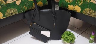 (Kategori: ) berada di . Dikirim oleh vaniarosee (ID iklan 1456806448, Gambar 1). Deskripsi: .