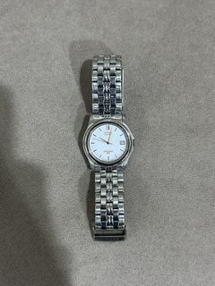 (Category: ) located in . Submitted by godyestore (Listing ID 1456874710, Image 1). Description: .