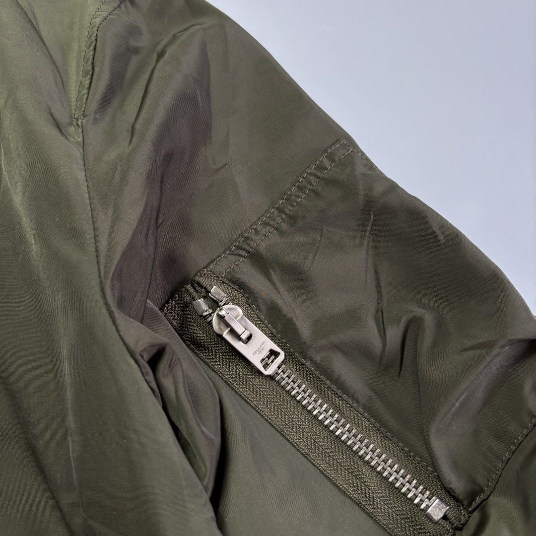 COACH 1941 MA-1 MILITARY BOMBER JACKET (Category: Coats, Jackets and Outerwear) located in Manila. Submitted by don444 (Listing ID 1456880654, Image 3). Description: COACH 1941 MA-1 MILITARY BOMBER JACKET Medium 23.5x27.5 excellent condition ₱1,500 📍North Caloocan.