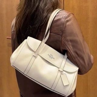 （分類：）位於 。 由 caanacok-0 提交（商品編號 1456847904，圖片 1）。簡介： 。