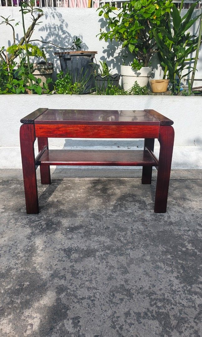 Coffee table (Category: Tables & Sets) located in Manila. Submitted by tonyhawk0592 (Listing ID 1456874810, Image 1). Description: .